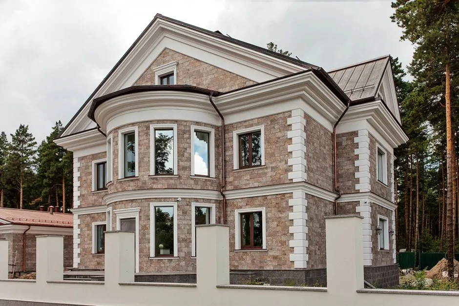 Архитектурный декор фасада